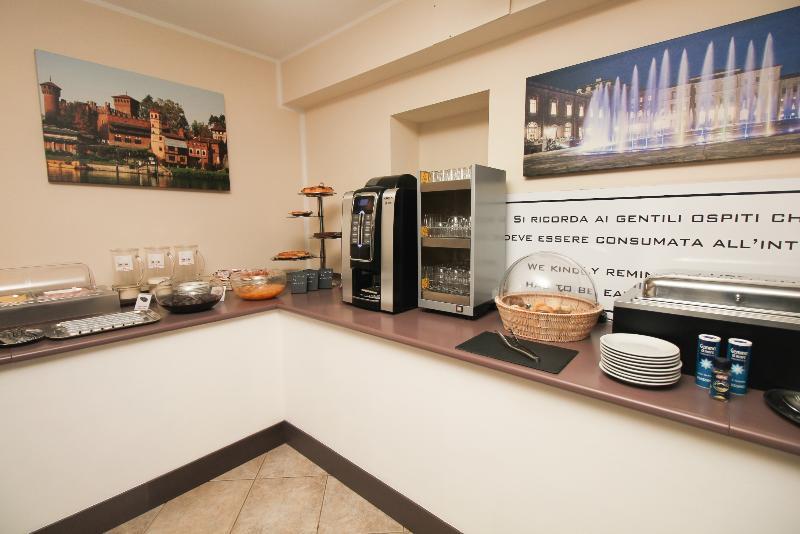 Hotel Urbani 3*