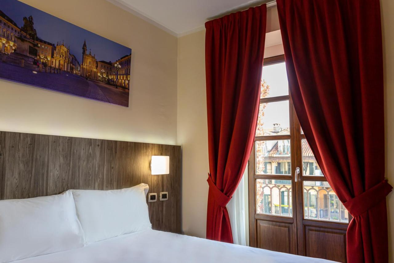 Hotel Urbani 3*