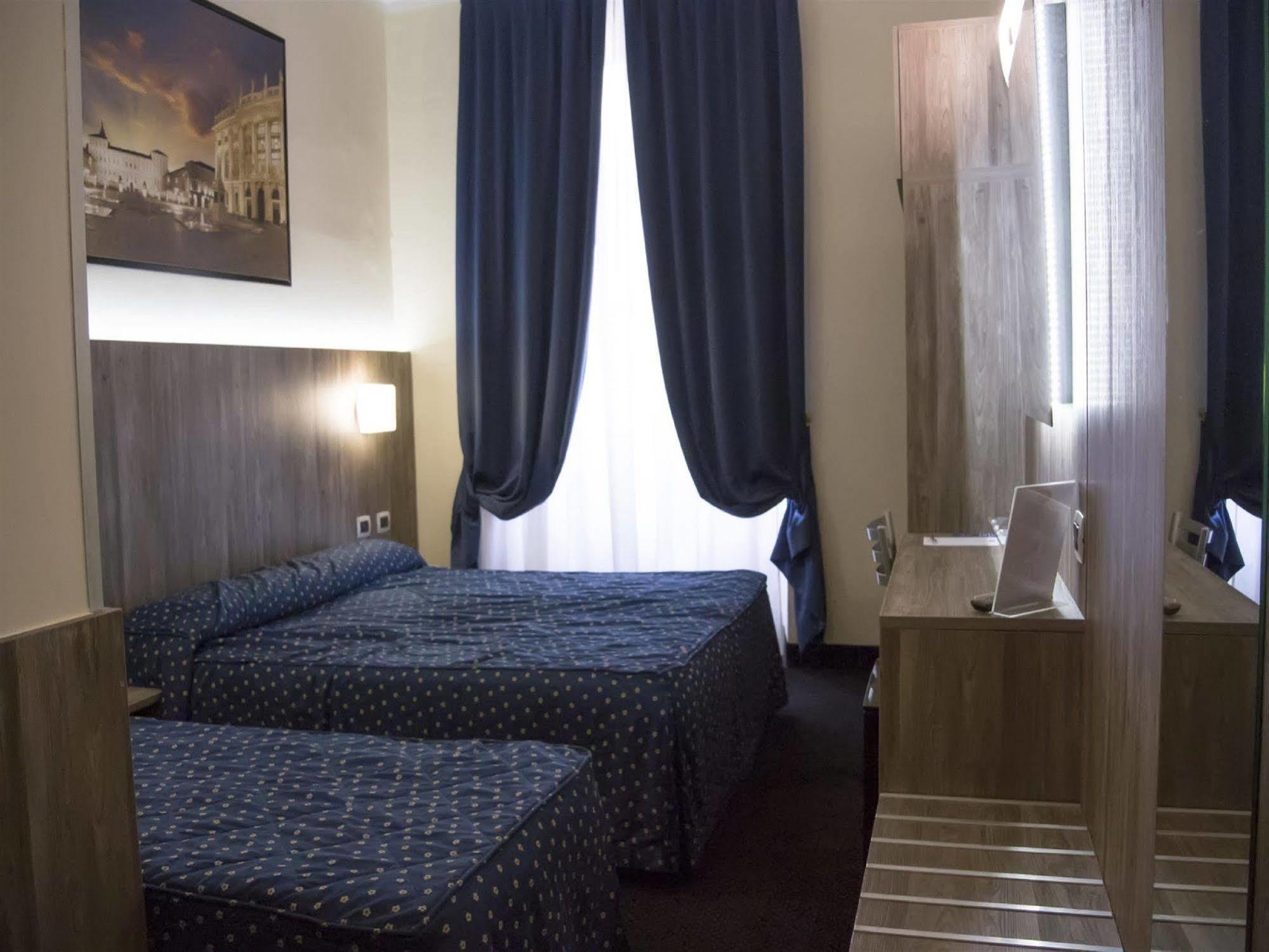 Urbani Hotel 3*