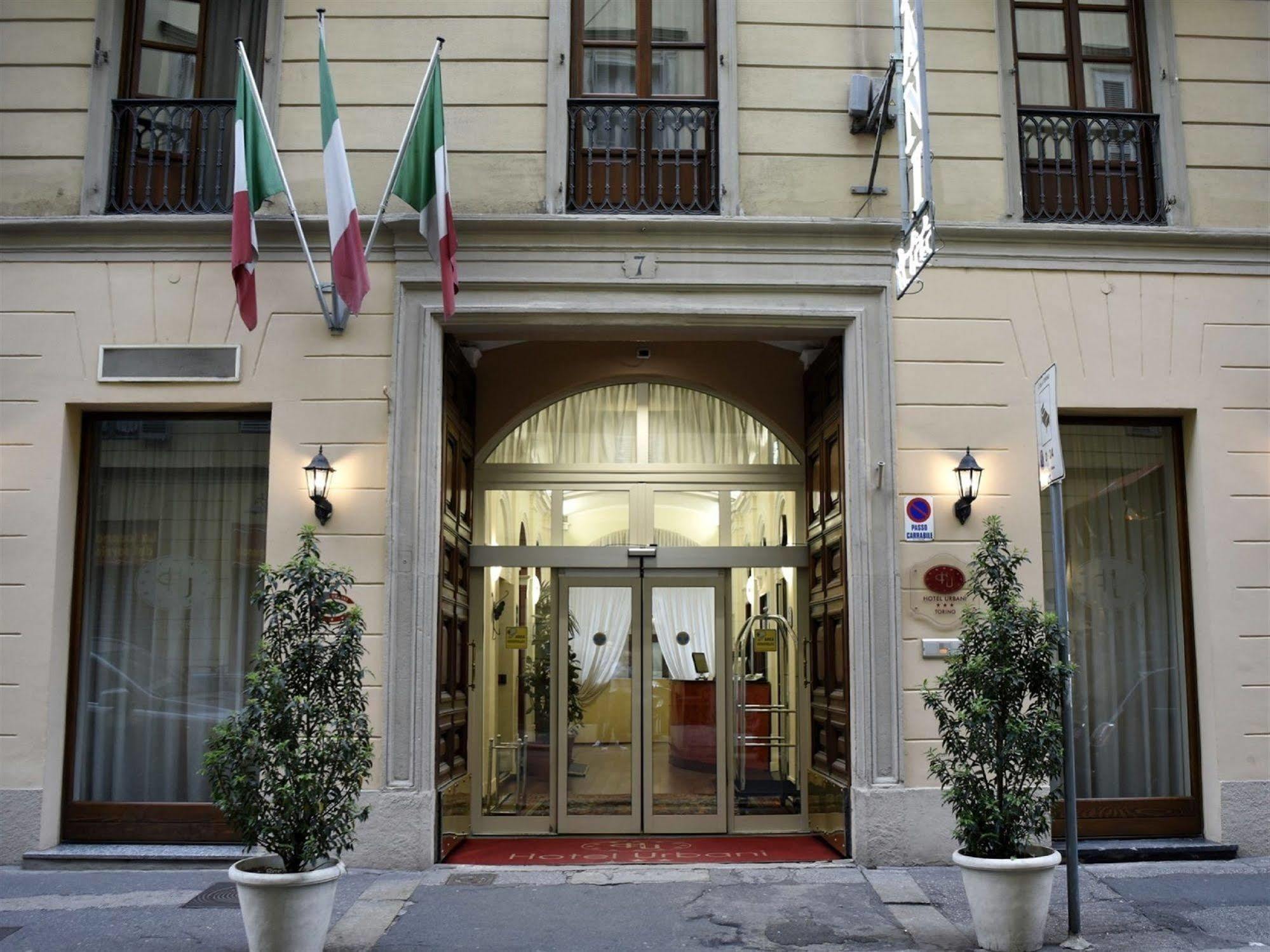 Hotel Urbani 3*